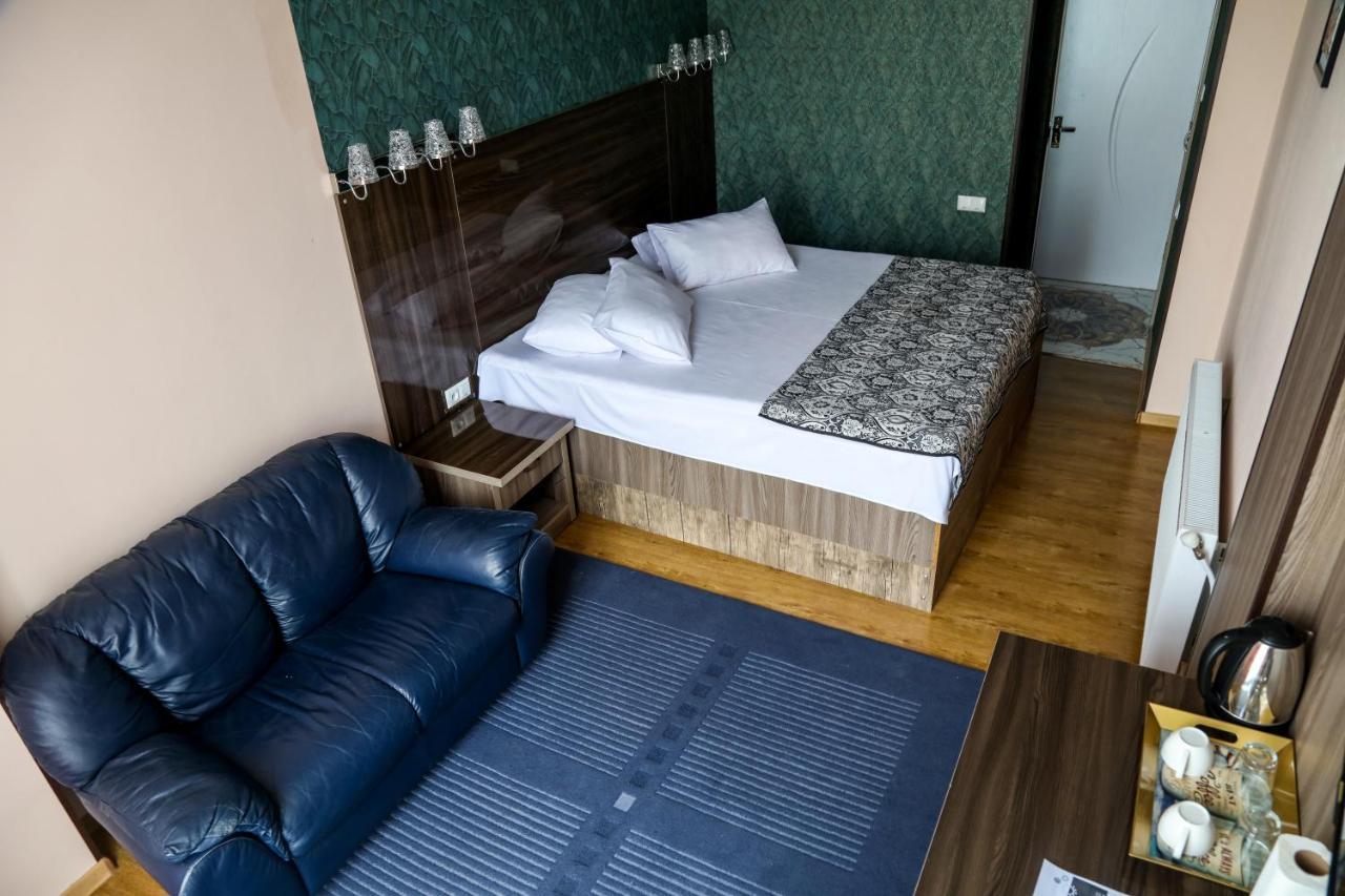 Guest House Borjomi Eksteriør billede