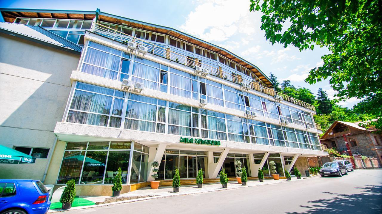 Guest House Borjomi Eksteriør billede